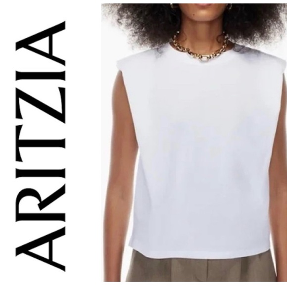Aritzia Tops - NWT Aritzia Babaton white muscle tee with padded shoulders